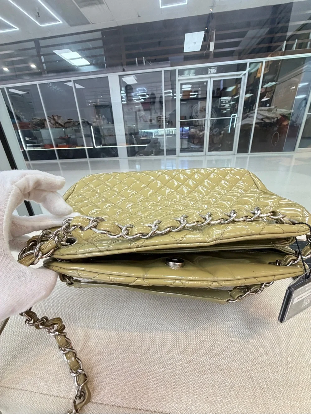 CHANEL classic quilted
